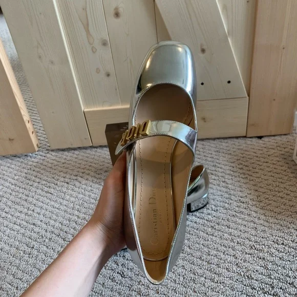 DIOR Miror Finish CA NEW size 38 - Picture 11 of 11